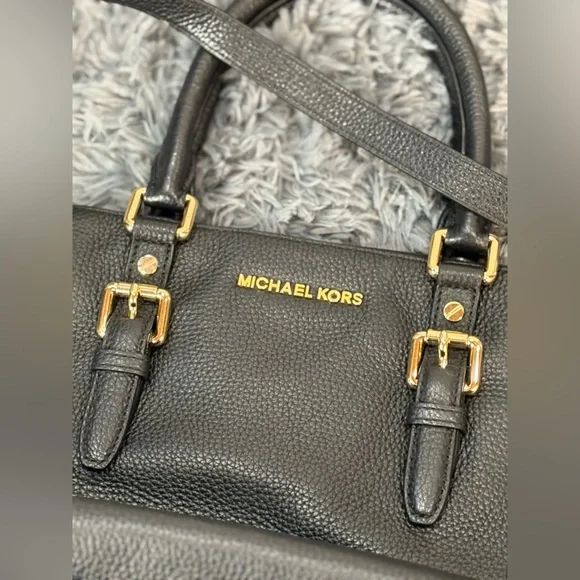Michael Kors Black Pebbled Leather Shoulder Bag Removable Strap MK Logo - Picture 3 of 11